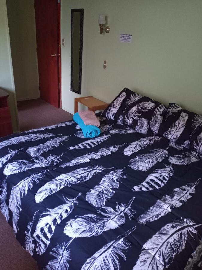 Hostal El Toque De Pilar Punta Arenas Bagian luar foto