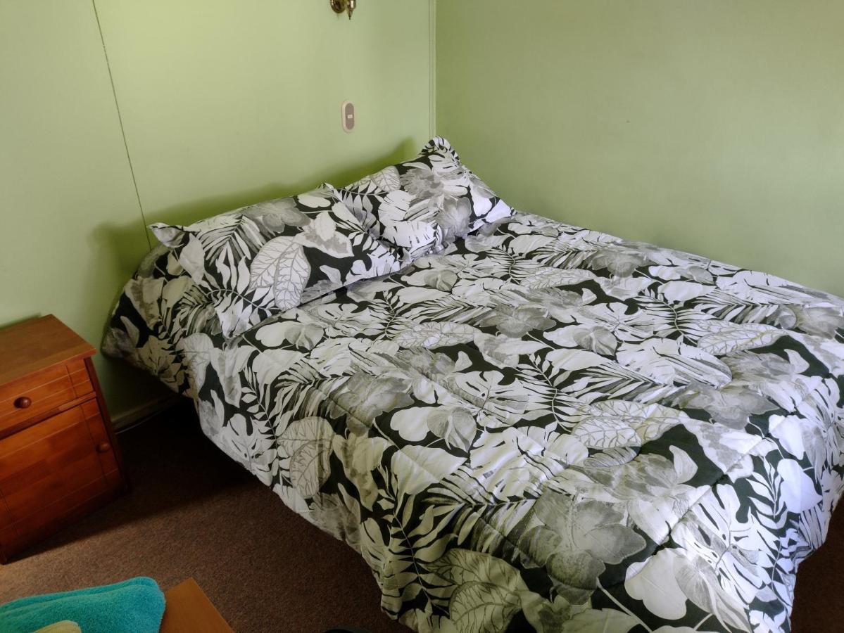 Hostal El Toque De Pilar Punta Arenas Bagian luar foto