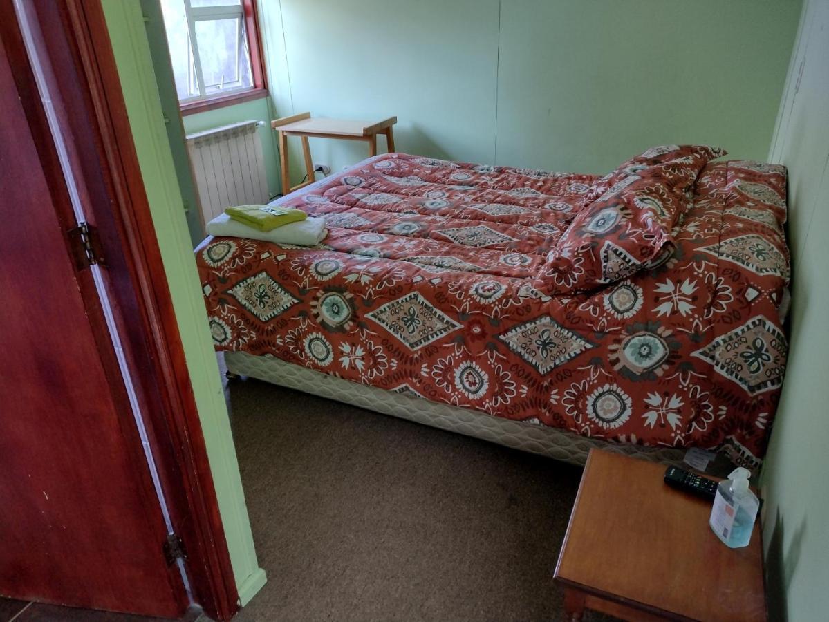 Hostal El Toque De Pilar Punta Arenas Bagian luar foto