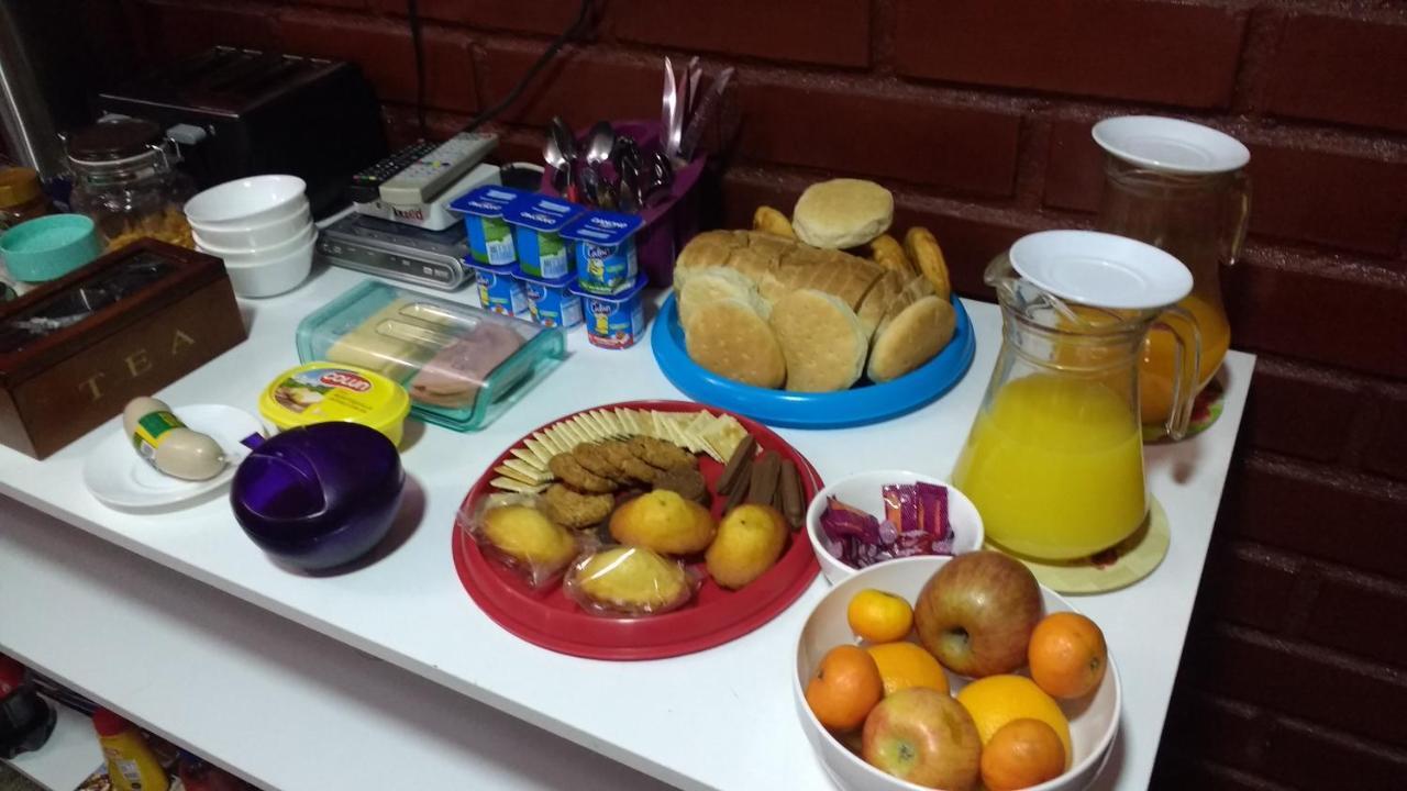 Hostal El Toque De Pilar Punta Arenas Bagian luar foto